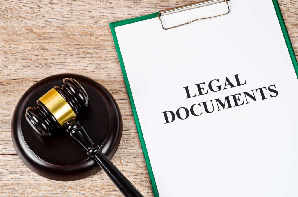 Process server's legal document pack ready to be dealt